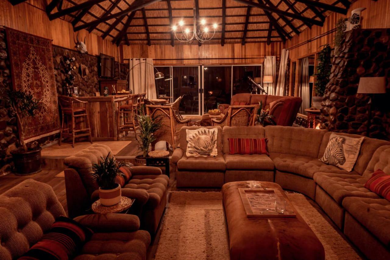 Kukummi Lodge - Formerly Mackaya Bella Country Lodge Champagne Valley ภายนอก รูปภาพ